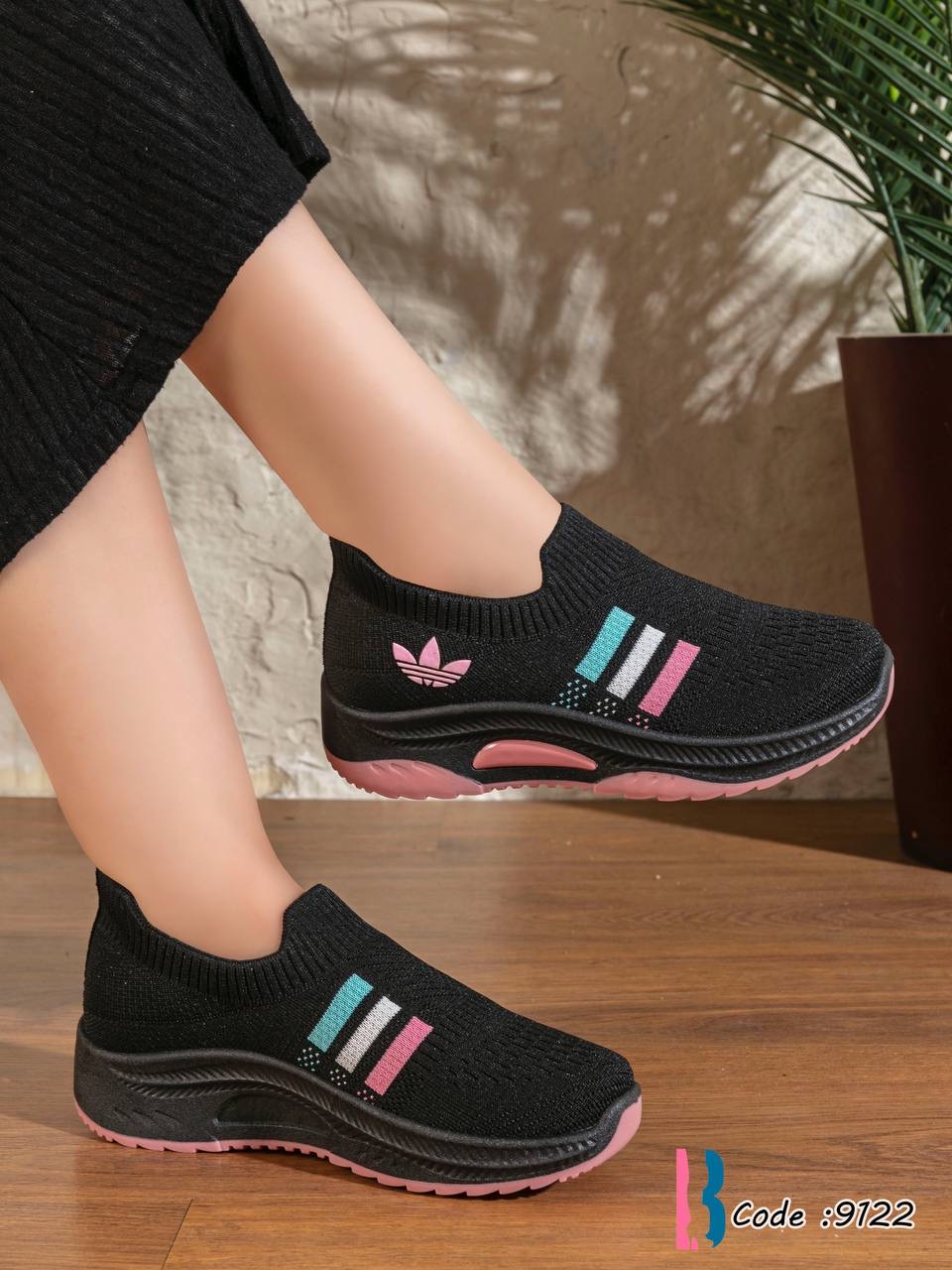 /public/uploads/photos/shares/Suzy shoes/IMG_4043.jpeg